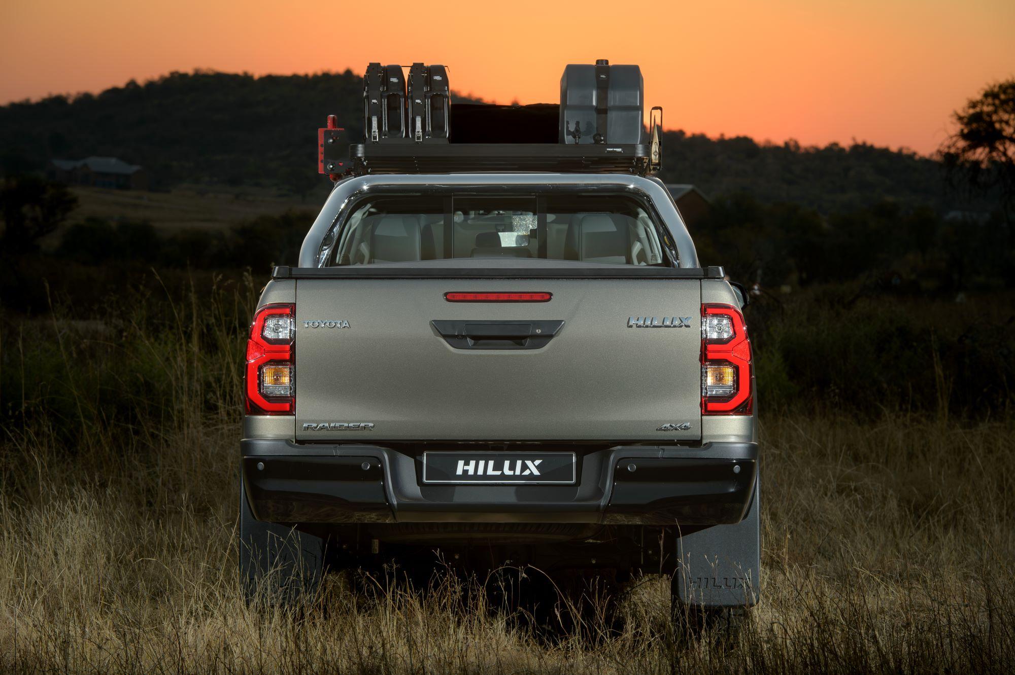 24 Hilux Hybrid2