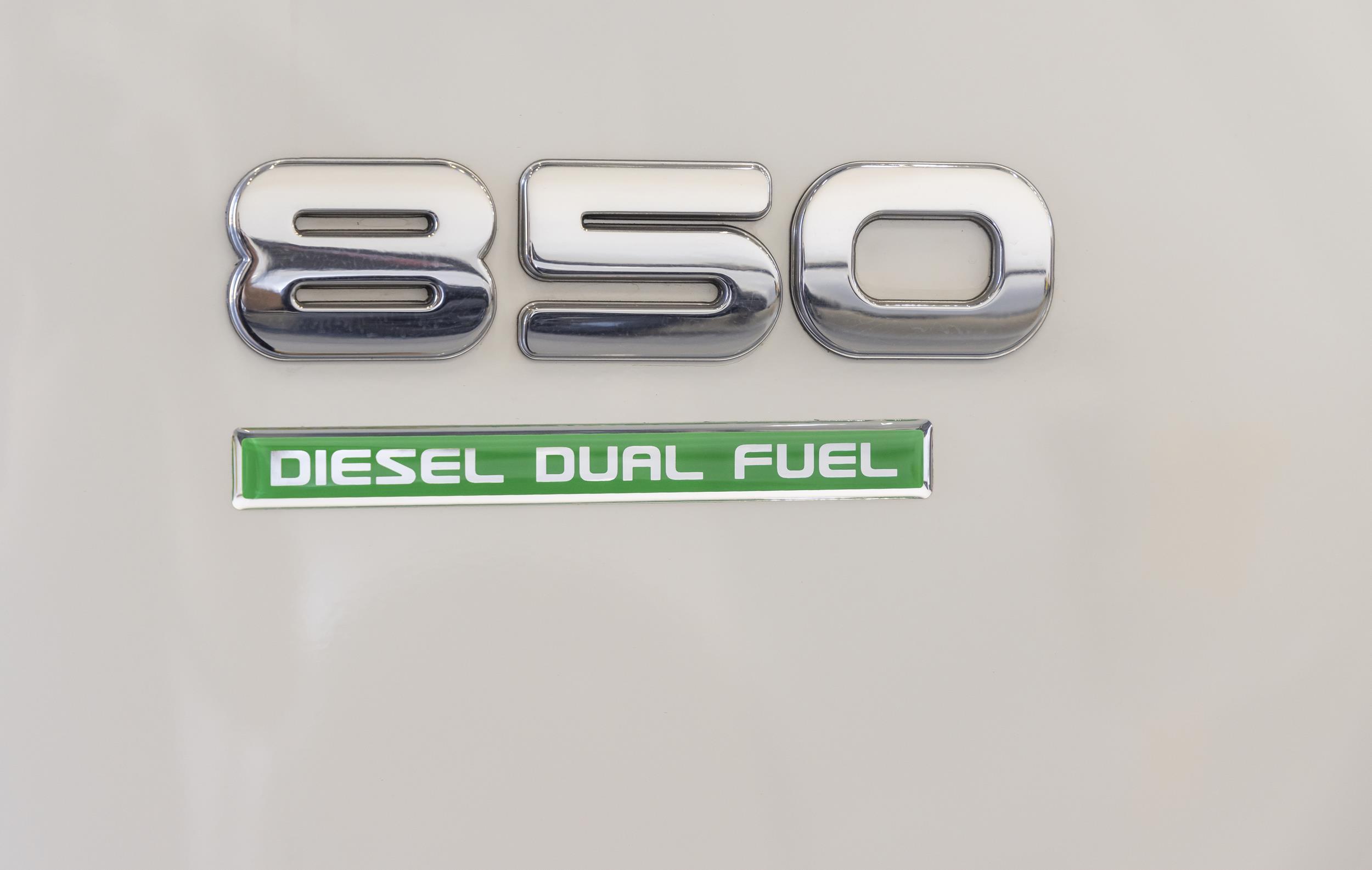 24 Isuzu GAS5
