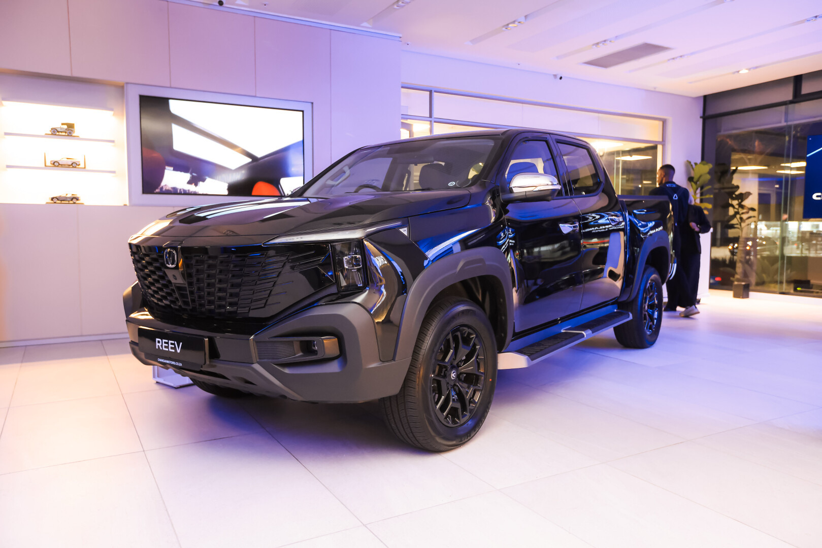 26 Changan Um6