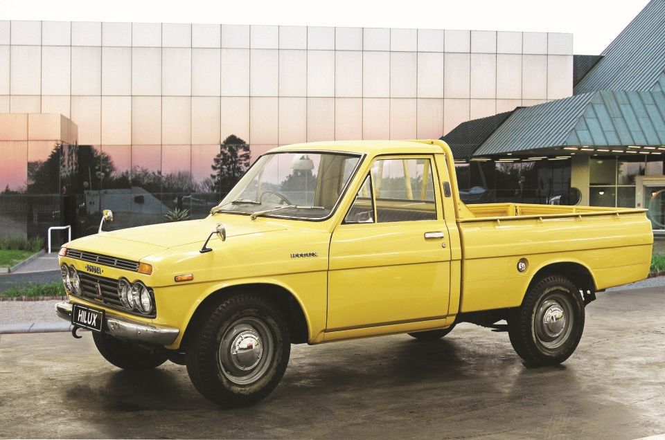 26 Hilux Record2
