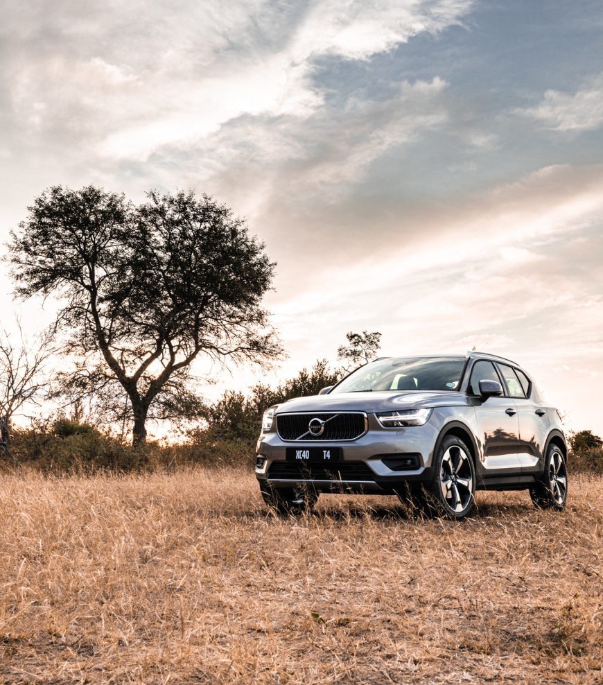 XC40 T4 12