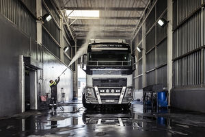 23 Volvo Trok1 40