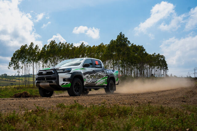 Riaan Hilux1