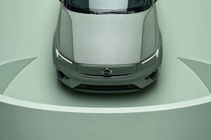 23 Volvo Journal1