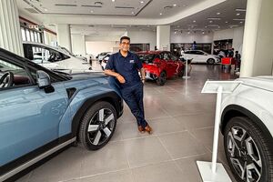 26 Hyundealer1