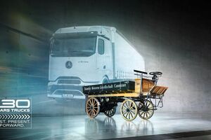 26 Merc Truck1
