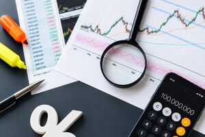 Higher borrowing costs add to pressure on car buyers